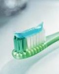 paste-za-zube-sa-fluoridima-i-prevencija-karijesa