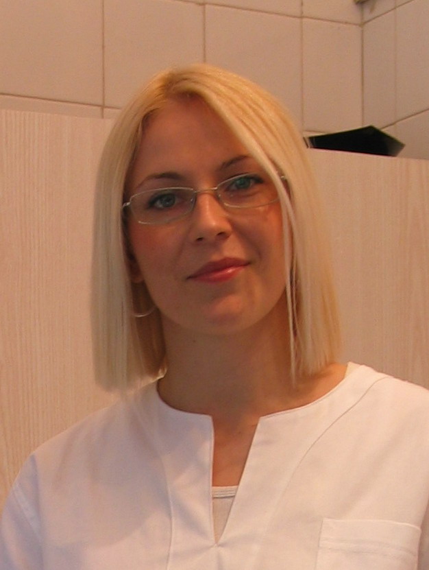 Dr Aleksandra Škundrić, dr