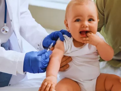 Roditelje najviše zanima da li postoji način da se detetu olakša vakcinacija. Najnovija istraživanja pokazuju da odgovor možda leži u saharozi.