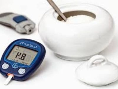 Uzrok dijabetesa je belančevina? Krivica belančevina je u tome što u početku pankreas proizvodi preteču insulina, takozvani proinsulin, a transformacija u normalan insulin bi trebalo da protiče u sredini velike kiselosti, za koju odgovara upravo belančevina CIC-3.