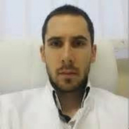 Dr Ivan Radić, Lekar opšte medicine, na specijalizaciji iz interne medicine