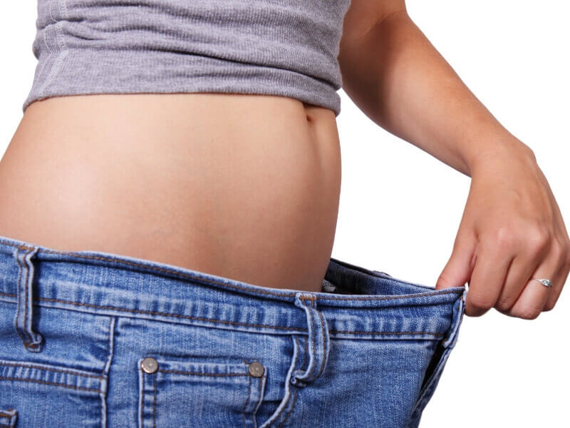 Zatezanje stomaka - mini abdominoplastika