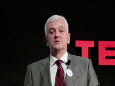 Prof. dr Petar Bošnjaković - Specijalista radiologije