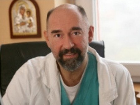Prof. dr Milan Terzić, Specijalista ginekologije i akušerstva