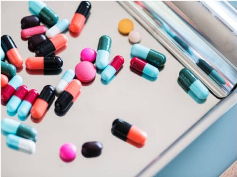 Porodična Hiperlipoproteinemija Porodična hiperlipoproteinemija je tip I hiperlipoproteinemije u kome je osnovni defekt nedostatak lipoprotein-lipaze, iz čega rezultira defektno uklanjanje triglicerida iz lipoproteina.