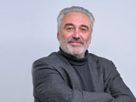 Prof. dr Branimir Nestorović - Specijalista pedijatrije sa subspecijalizacijom iz pulmologije i alergologije