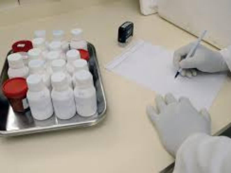 Primarna Fibrinoliza Primarna sistemska fibrinoliza je veoma retka. Sreće se u pacijenata sa karcinomom prostate, pankreasa, cirozom jetre ili pri operacijama u području male karlice i prostate, jer su ova tkiva bogata aktivatorima plazminogena.
