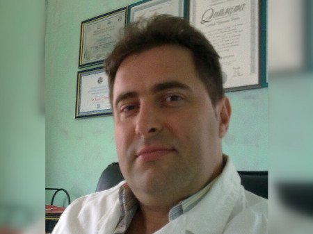 Dr Bojan Stević, Specijalista plastične, rekonstruktivne i estetske hirurgije
