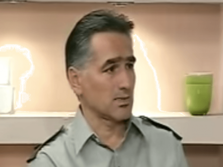 Prof. dr sci. med. Nebojša Manojlović, Specijalista gastroenterohepatologije i onkologije