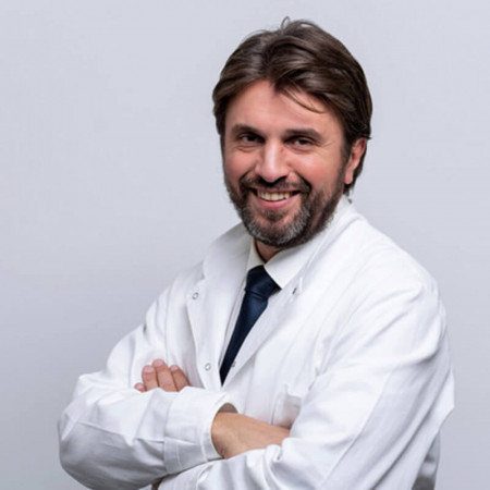 Ass. dr sci. med. Petar Vukićević - Specijalista opšte hirurgije i kardiohirurgije