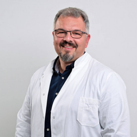 Spec. dr med. Velibor Jovanović - Specijalista interne medicine, kardiolog
