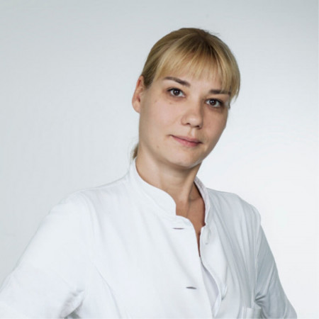 Spec. dr med. Ivana Gojković, Specijalista pedijatrije