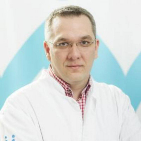 Dr Konstantin Košćak, Specijalista anesteziologije sa reanimatologijom
