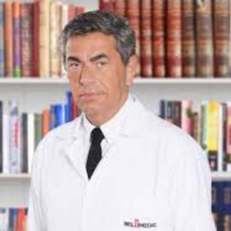 Dr Sreten Jovanović, Specijalista urologije