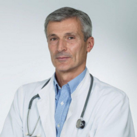 Prof. dr Dejan Škorić, Specijalista pedijatrije, hematolog