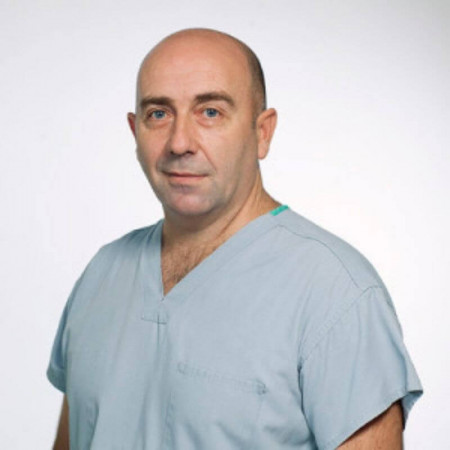 Dr Spasoje Radulović, Specijalista dečije hirurgije