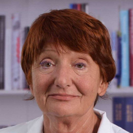 Prof. dr Ksenija Ribarić Jankes, Specijalista otorinolaringologije