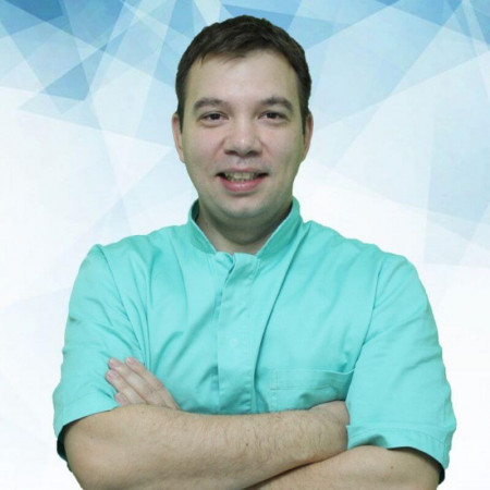Dr Nemanja Pejaković - Specijalista otorinolaringologije