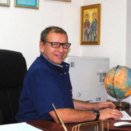 Spec. dr med. Goran Stanković - Specijalista plastične i rekonstruktivne hirurgije