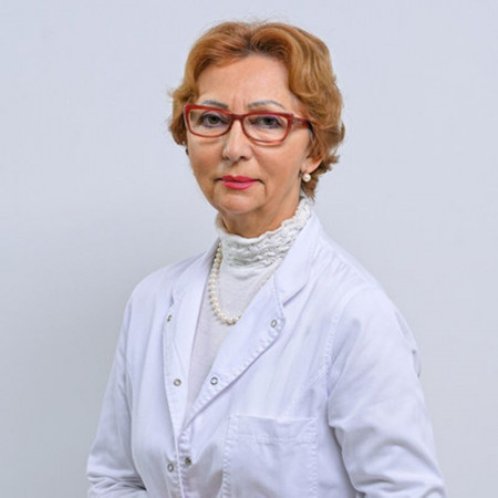 Dr Gordana Cvetković Vidić, Specijalista interne medicine i kardiolog