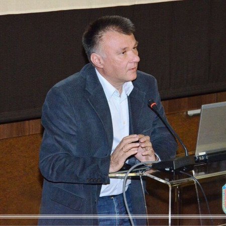 Prof. dr Slobodan Obradović, Specijalista interne medicine, kardiolog