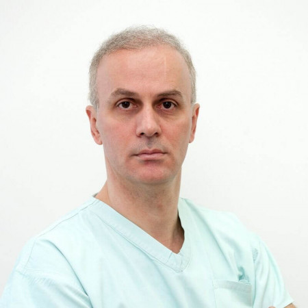 Dr Dragan Milojević, Specijalista plastične, estetske i rekonstruktivne hirurgije