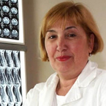 Dr Vesna Perić, Specijalista radiologije