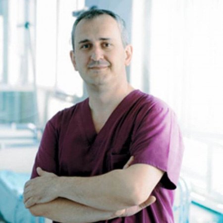 Ass. mr Borislav Tošković, Specijalista opšte i abdominalne hirurgije