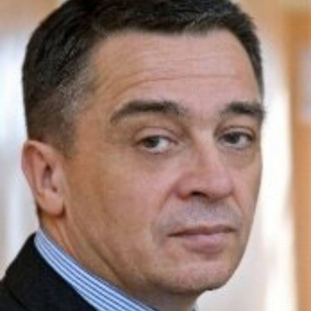 Prof. dr Tomica Milosavljević - Specijalista gastroenterohepatologije