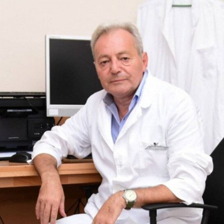 Prof. dr sci. med. Zoran Anđelković, Specijalista interne medicine, endokrinolog