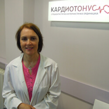 Dr sci. med. Ivana Kuprešanin, Specijalista interne medicine, kardiolog