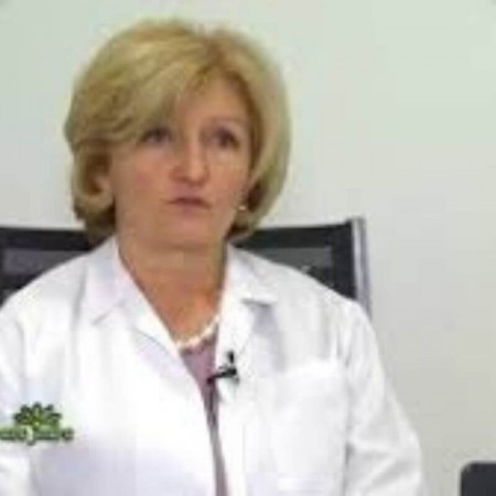 Dr Snežana Komnenović - Specijalista interne medicine, kardiolog