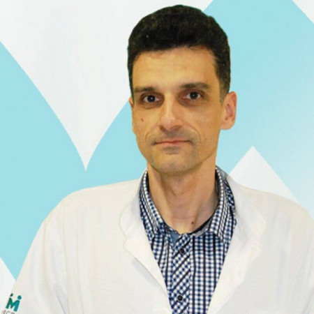 Spec. dr med. Veljko Maksić, Specijalista radiologije