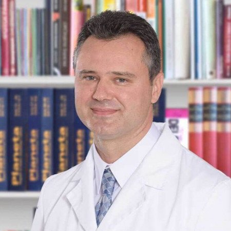 Doc. dr Bojan Pavlović, Specijalista otorinolaringologije