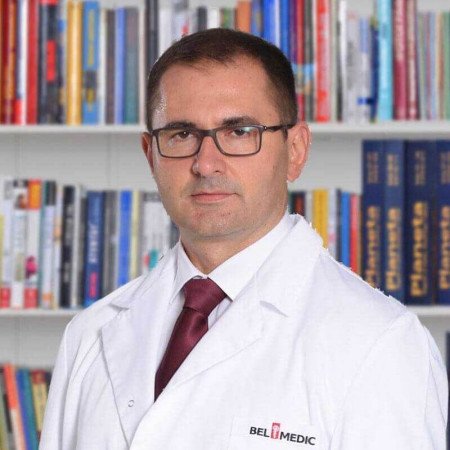 Doc. dr Nebojša Marić, Specijalista grudne hirurgije