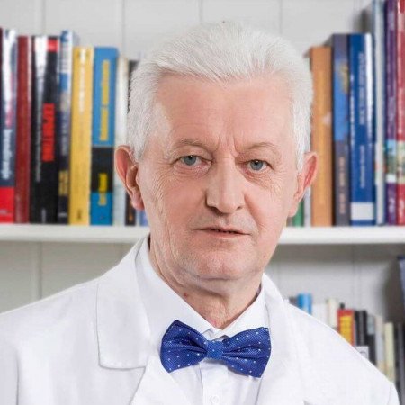 Dr Milan Ranković, Specijalista anesteziologije sa reanimatologijom