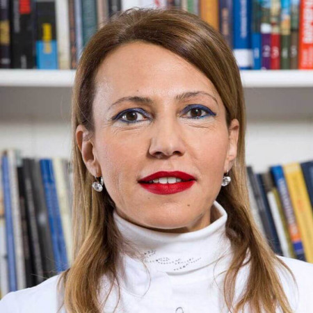 Spec. dr med. Maja Ginanni - Specijalista plastične i estetske hirurgije
