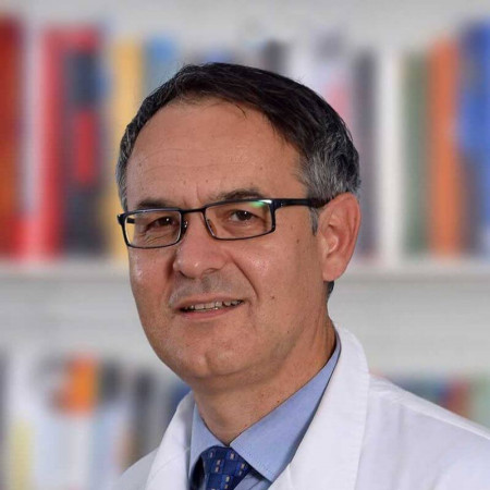 Mr sci. med. dr Vojkan Čvorović - Specijalista interne medicine, kardiolog