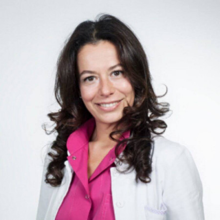 Ass. dr sci. med. Jelena Lazić, Specijalista hematologije