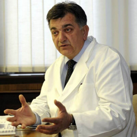 Prof. dr Marijan Novaković, Specijalista plastične, rekonstruktivne i estetske hirurgije