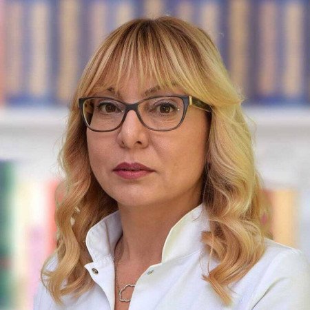 Prim. dr Svetlana Popović, Specijalista oftalmologije