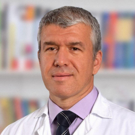 Ass. mr Ivan Ilić, Specijalista interne medicine, kardiolog