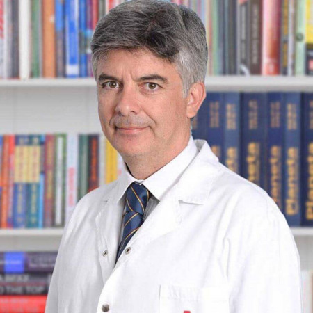 Prof. dr Radoslav Romanović - Specijalista interne medicine - kardiolog