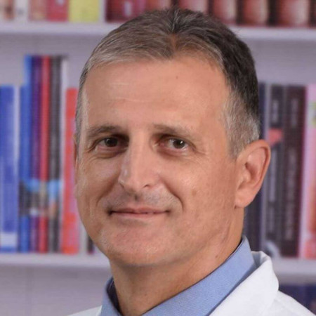 Ass. mr Zvezdan Stefanović, Specijalista opšte hirurgije