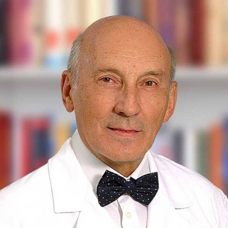 Prof. dr sci. med. Vojkan Stanić - Specijalista grudne i kardiovaskularne hirurgije