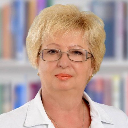 Prof. dr sci. med. Vera Milenković, Specijalista ginekologije i akušerstva