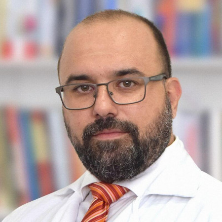 Ass. dr Branko Barać - Specijalista interne medicine