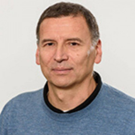 Prof. dr Duško Kozić, Specijalista radiologije