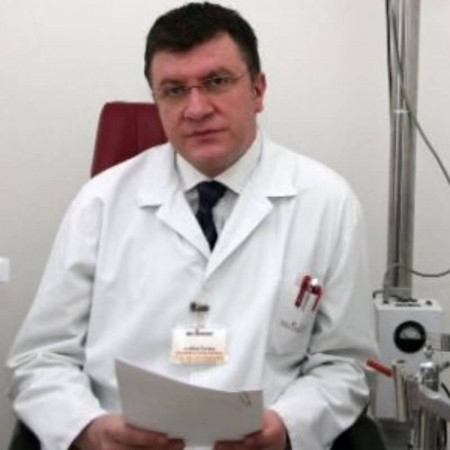 Dr Miloš Švraka, Specijalista otorinolaringologije (ORL)