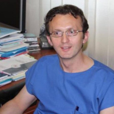 Mr sci. med. dr Velibor Ristić, Specijalista kardiologije, elektrofiziolog